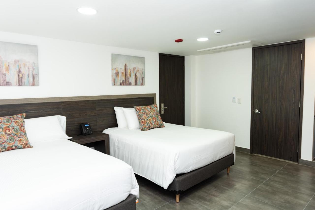 Hotel Qatar Cali Exterior photo